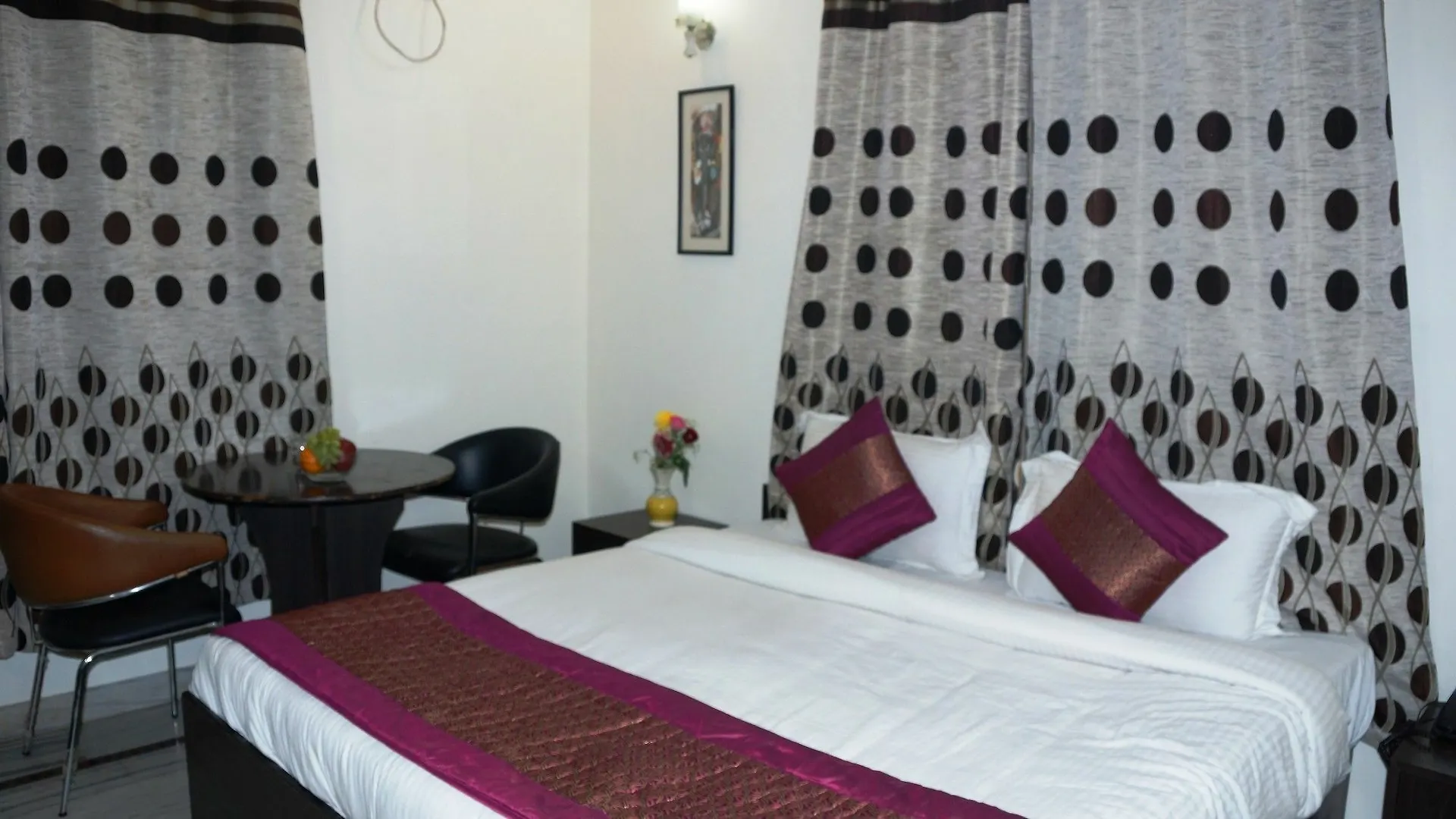 Hotel Maxfort Medicity Gurgaon