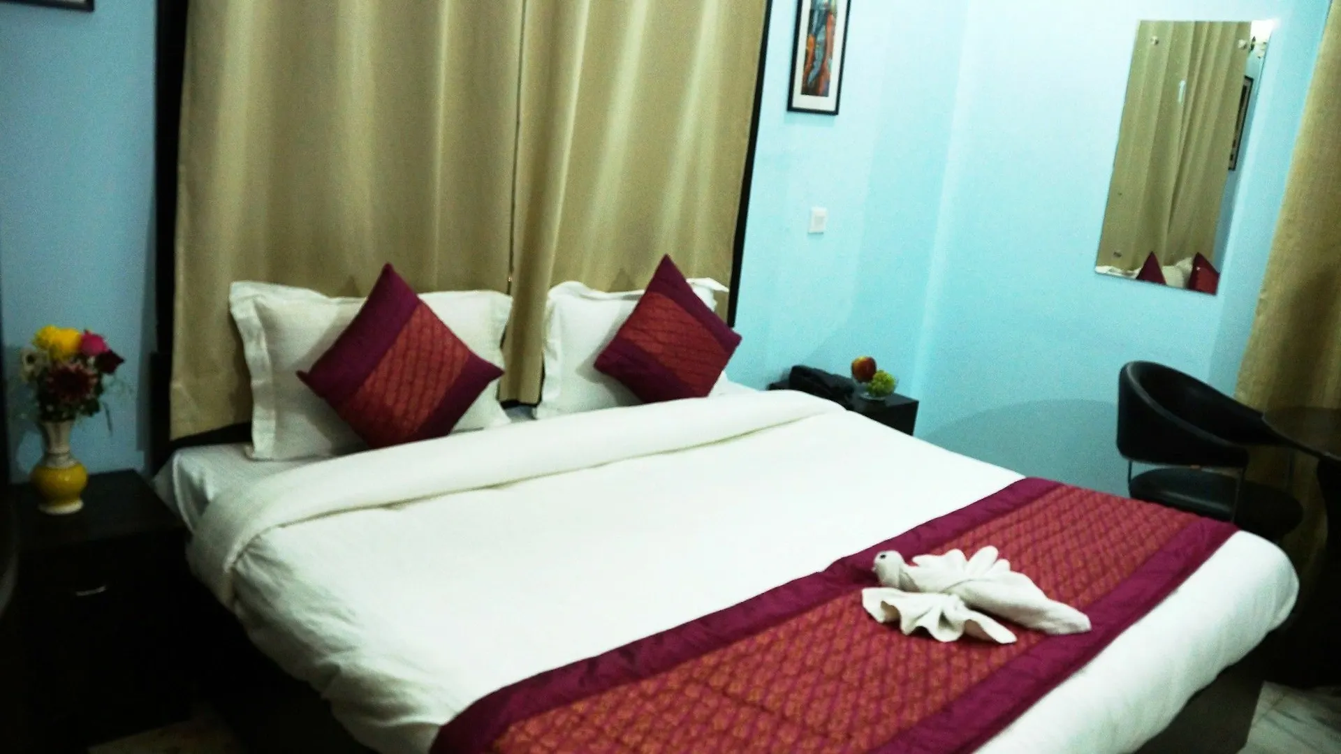 Hotel Maxfort Medicity Gurgaon